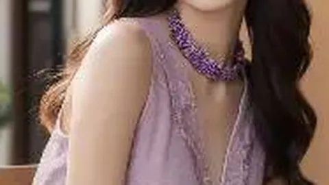 胡杏儿喜曝腹中胎儿体重4.5斤，有望重返TVB影视圈