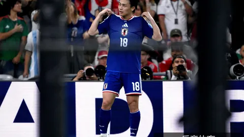 内马尔梅开二度，巴西3-0领跑小组